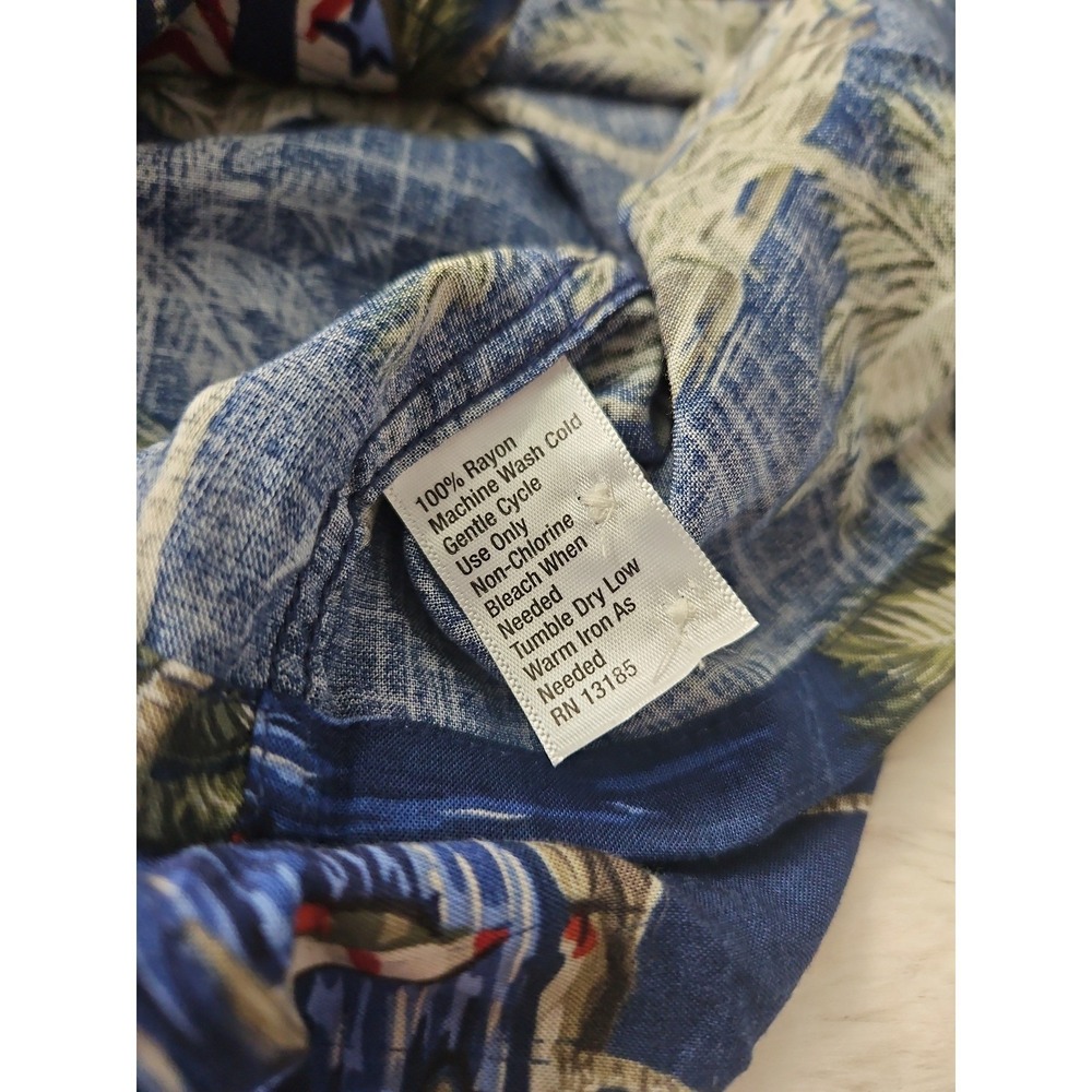 Saddlebred Patriotic Hawaiian Shirt Men's XXL Blue USA Flag Tropical Camp Shirt - Picture 9 of 12
